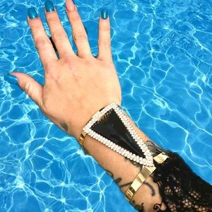 LASTMaxi Triangle Crystal Metal Maxi Cuff Bracelet